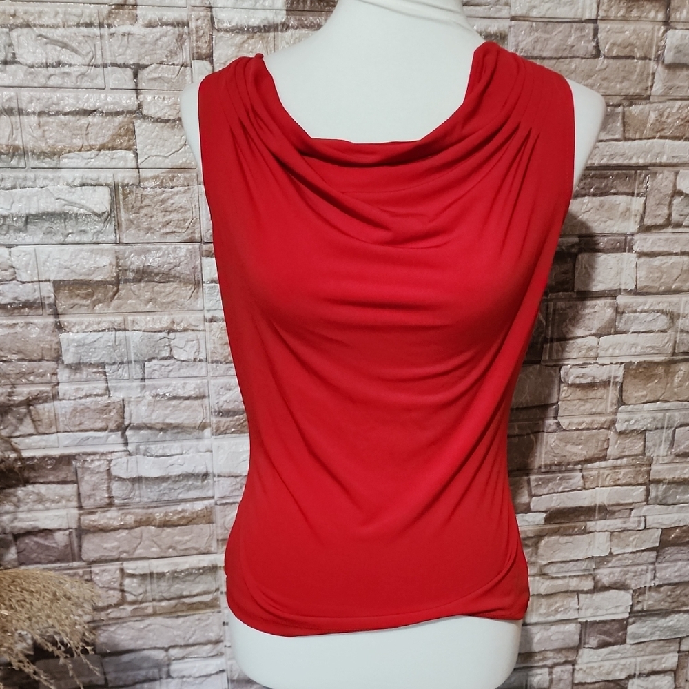 Calvin Klein Elegant Red Sleeveless Top